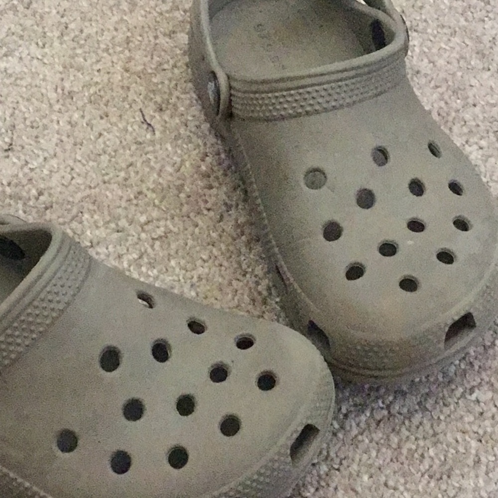 Crocs - Picture 2 of 4